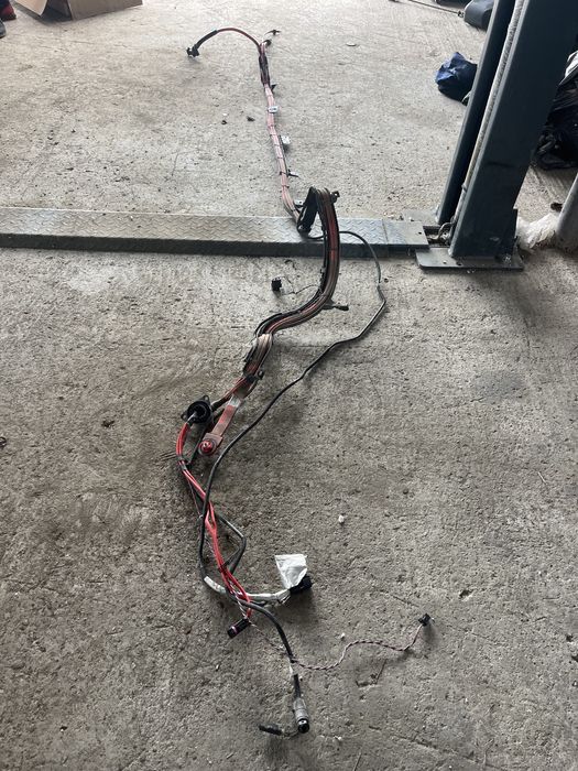 Cablu borna plus baterie bmw seria 5 f10 f11