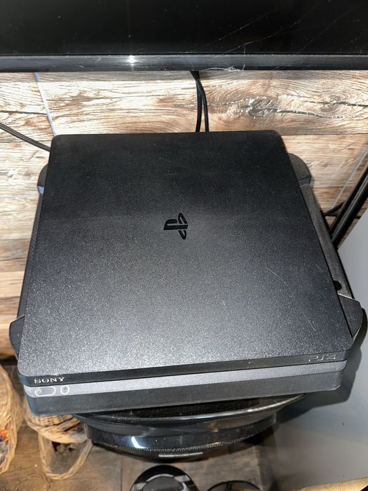 Playstation 4 slim 1T
