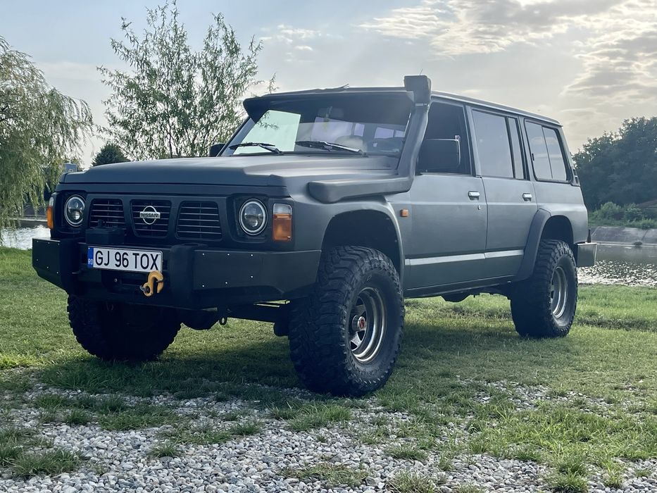 Nissan Patrol Y60