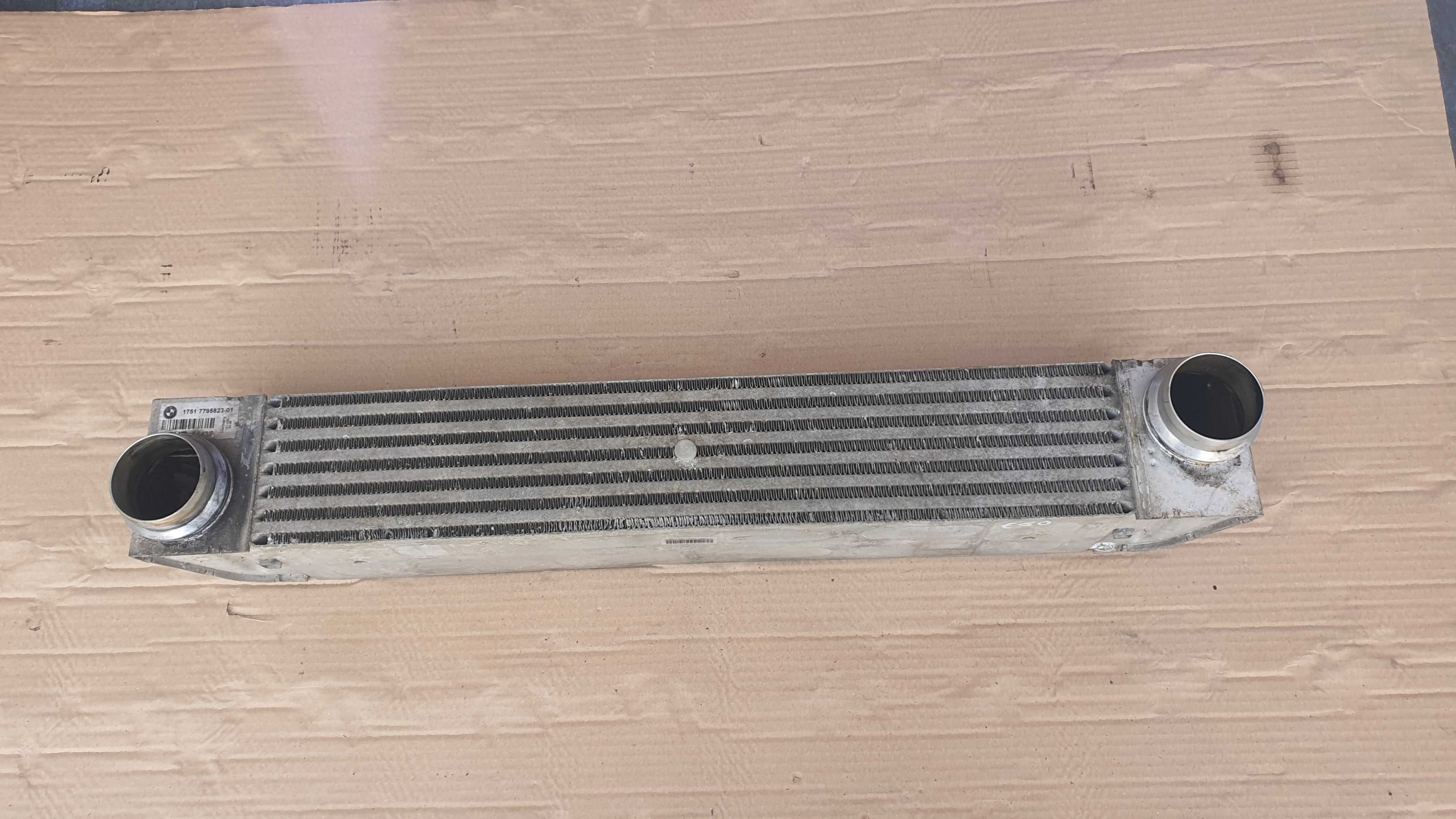 radiator racire clima intercooler suport radiatoare bmw e60 2.0 D