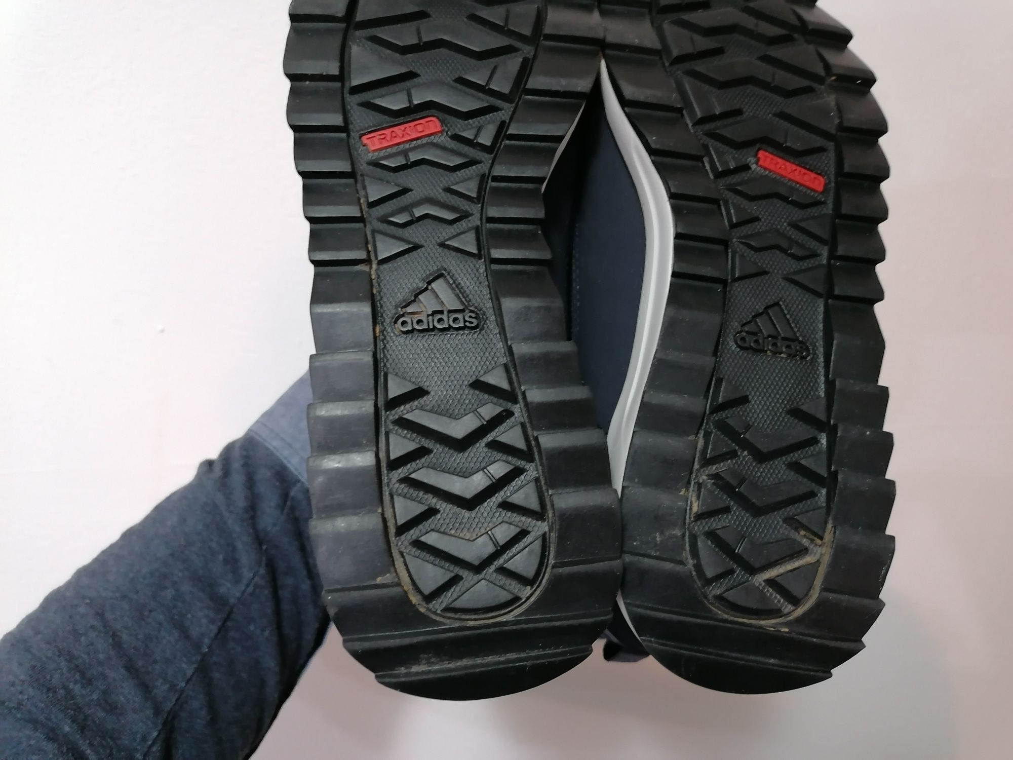 Ghete Adidas Terrex Climaproof mărimea 38,2/3 talpic 25 cm - Ca noi