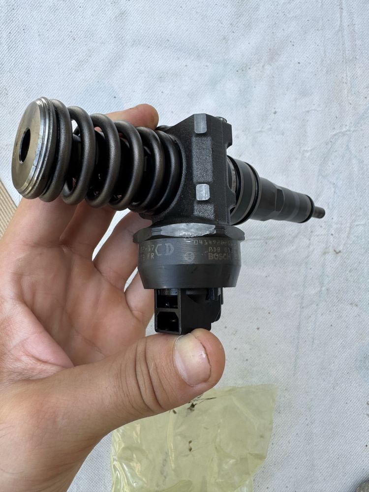 Injector audi a4 avf cod BA