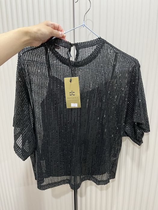Продам футболку в пайетках