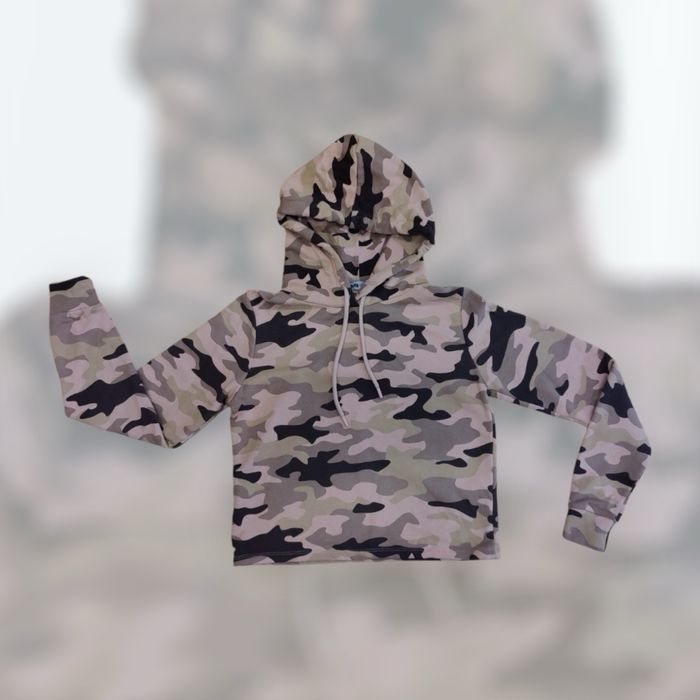 Суитчъри за момичета - различни марки и размери