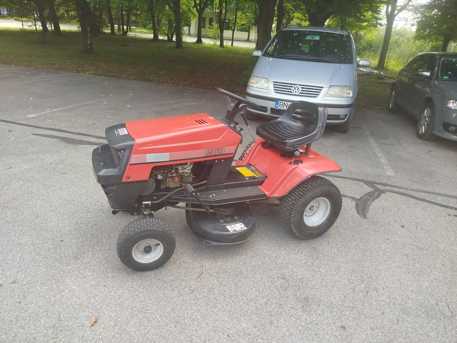 Tractor gazon 12 cai