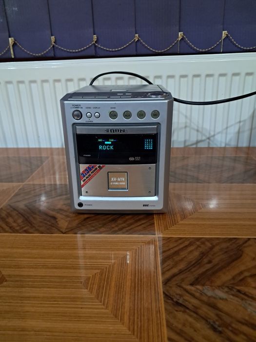 Combina aiwa stare bună