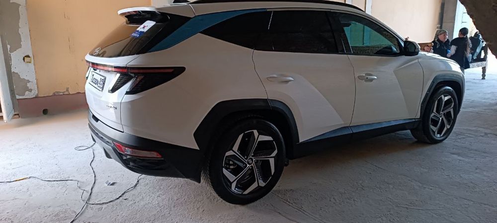 Hyundai Tucson 2,5 атмосферный мотор бартер или срочно продается