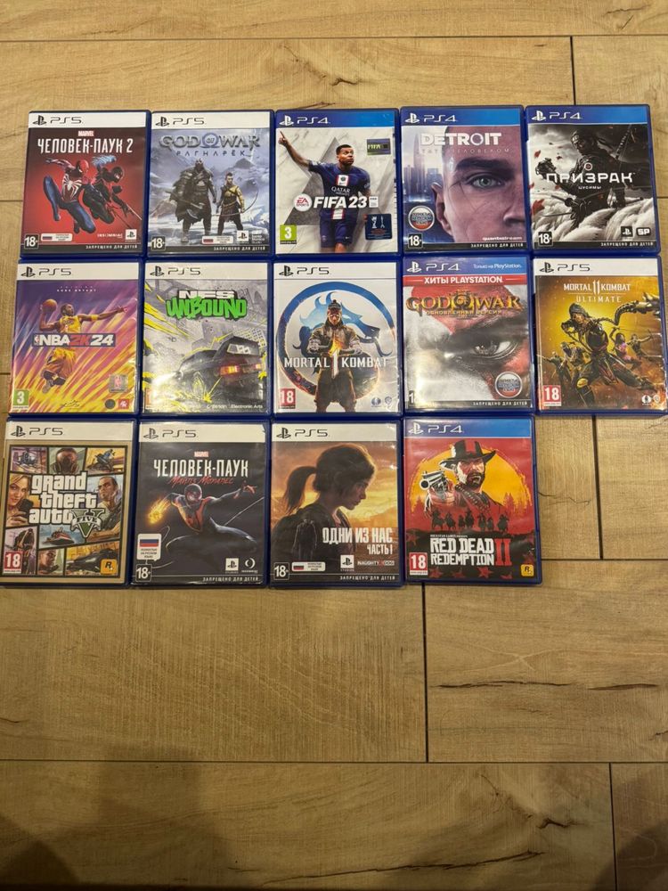 Продам ps5 в идеальном  состоянии есть наушнки игры