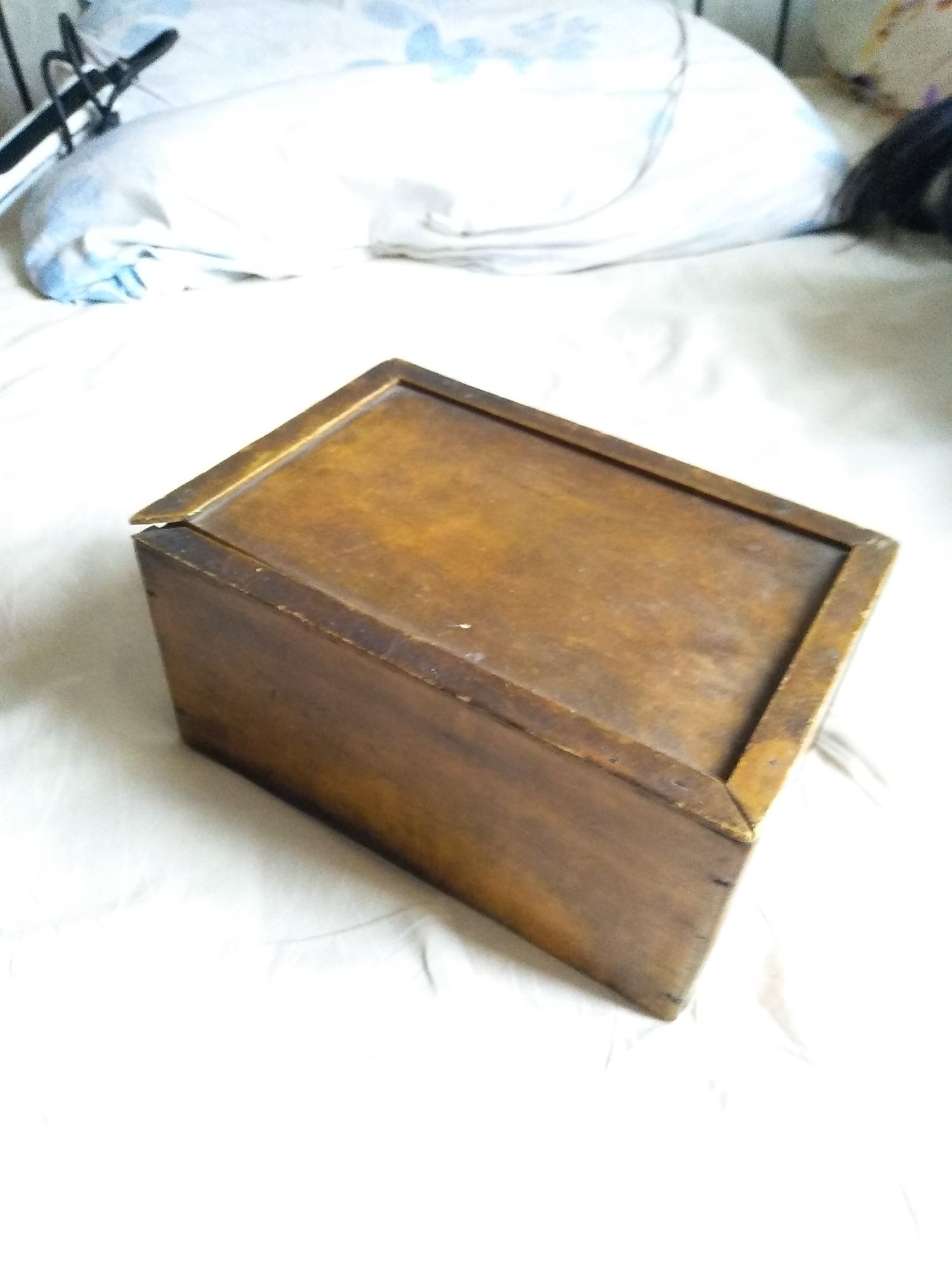Рама и коробка деревянная