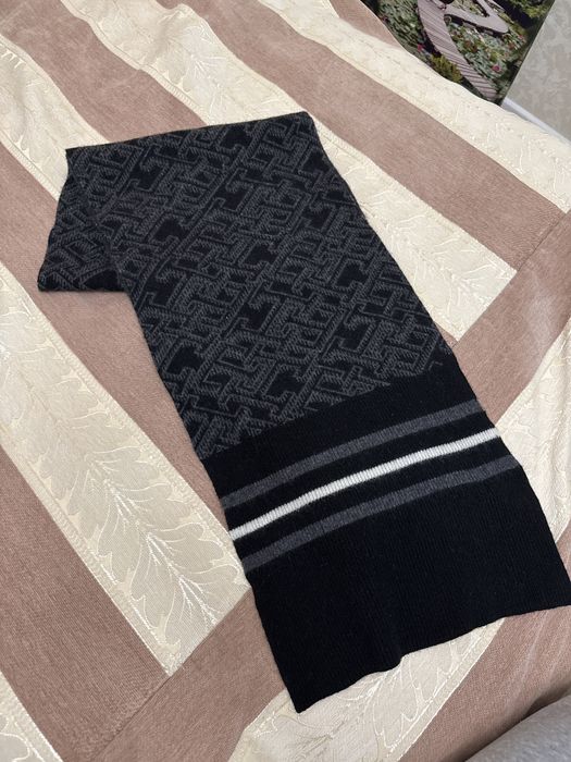 Шарф Tommy Hilfiger