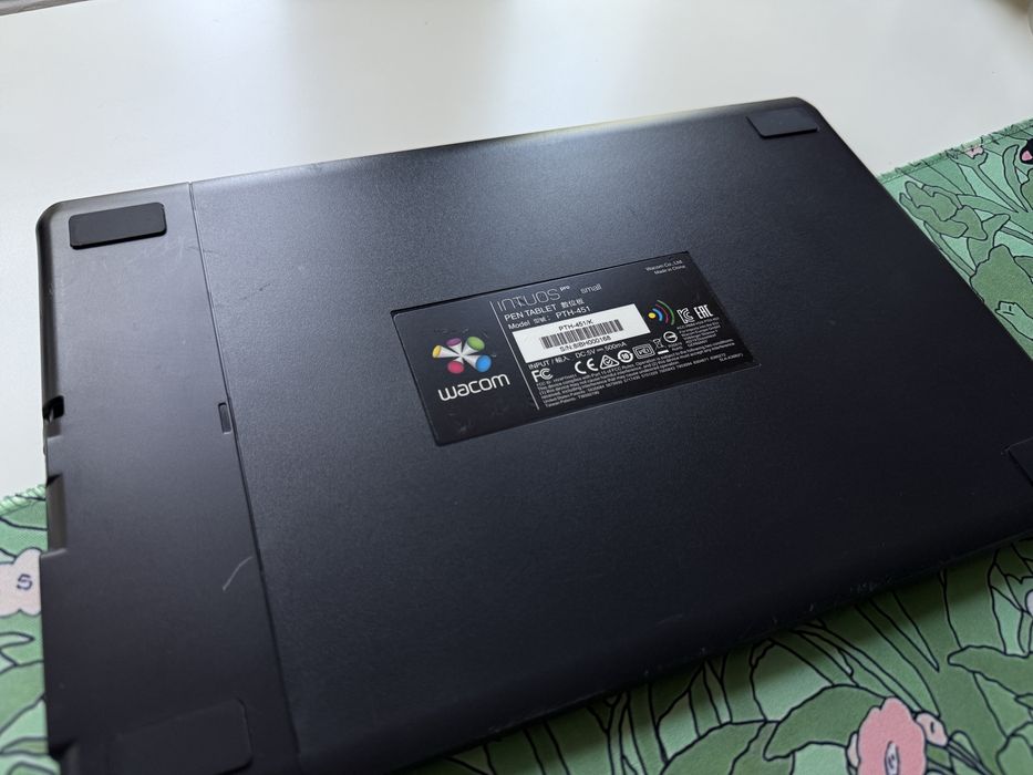 Tableta grafica Wacom Intuos Pro S