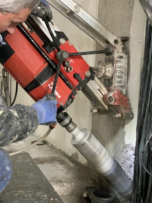 Пробиване на отвори в бетон