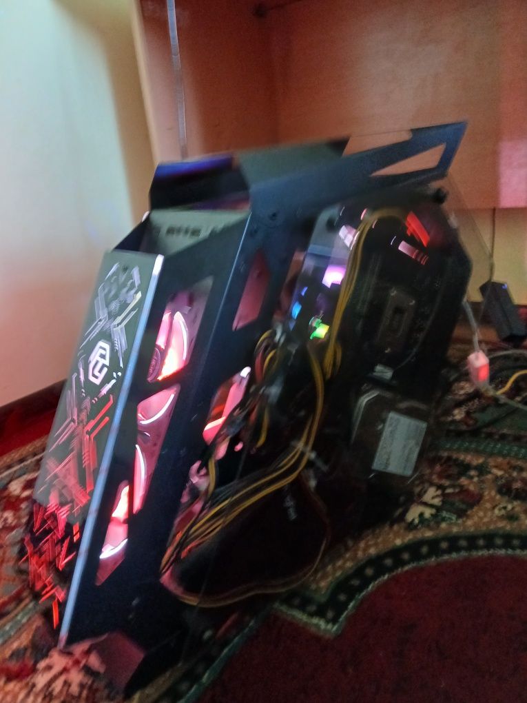 Full komplek kompyuter