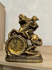 Интерьерные часы Наполеон «Бонапарт на перевале Сен-Бернар»