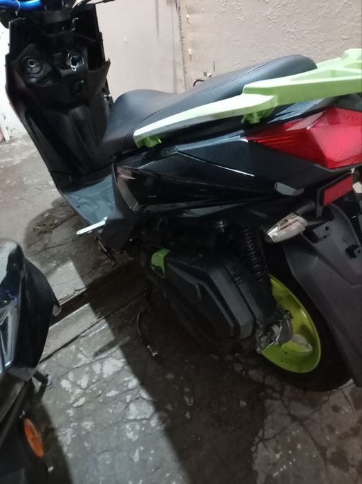 Samurai skuter naxtga