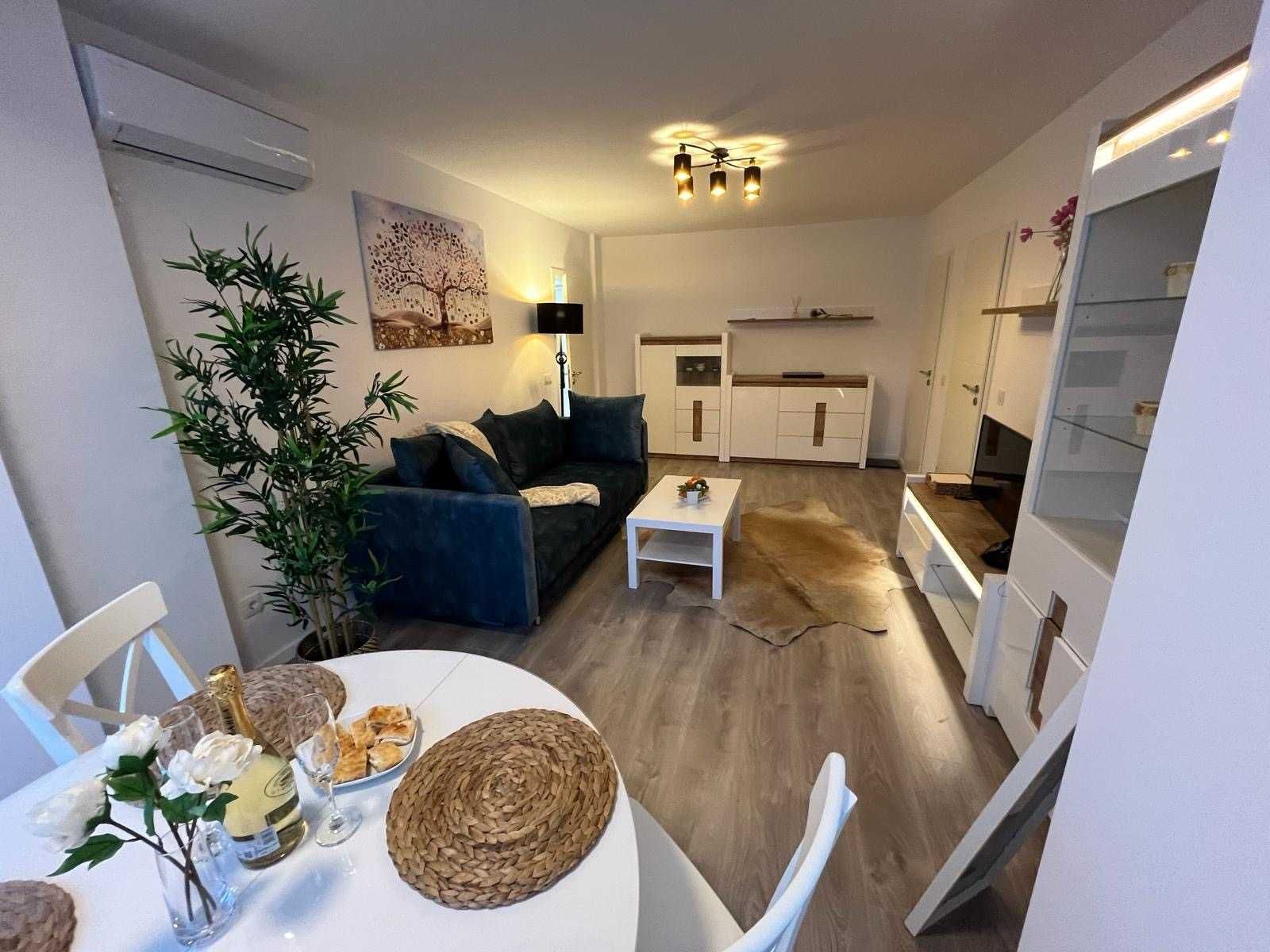 Apartament, 2 camere, zona Calea Victoriei