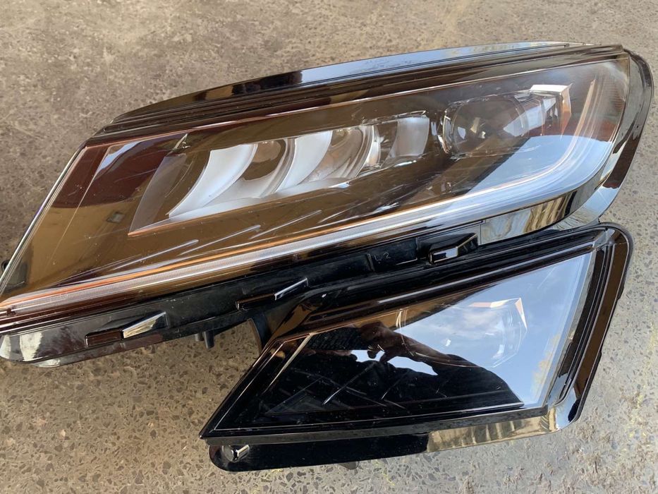 Фар за Шкода Кодиак/Skoda Kodiaq