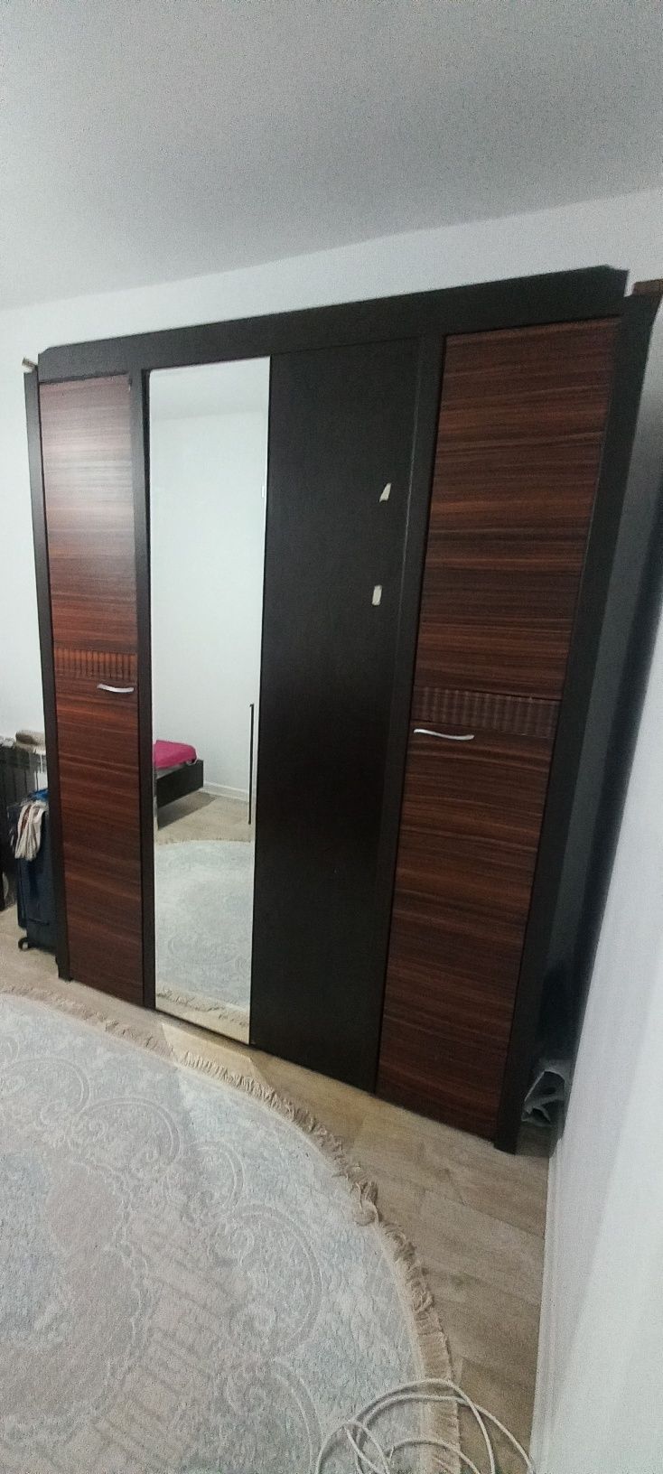 Срочно продается. Хороший состояние.