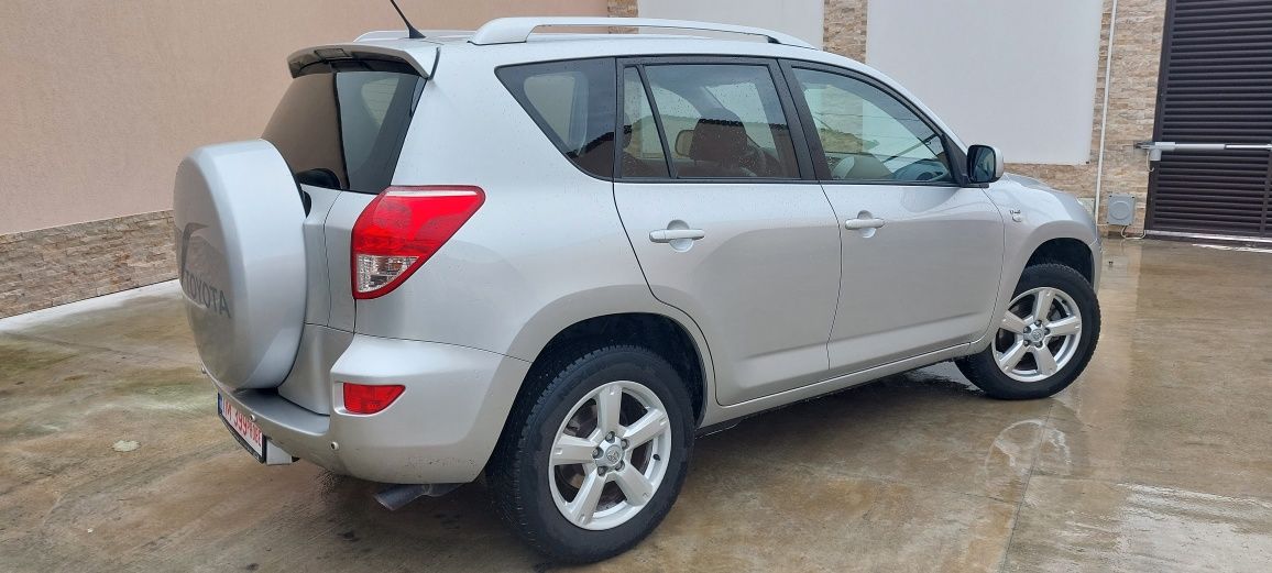 TOYOTA RAV 4-2.2 D4D‼️( 4WD) 4x4 -E4 -KLIMA -An 2007 ‼️