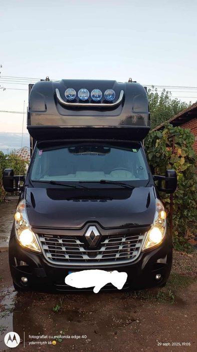 Vând Renault master 3!