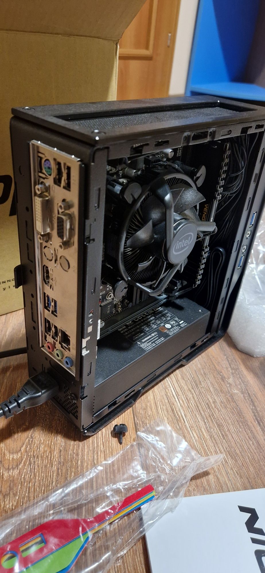 Компактен и безшумен PC – InWin Chopin, I