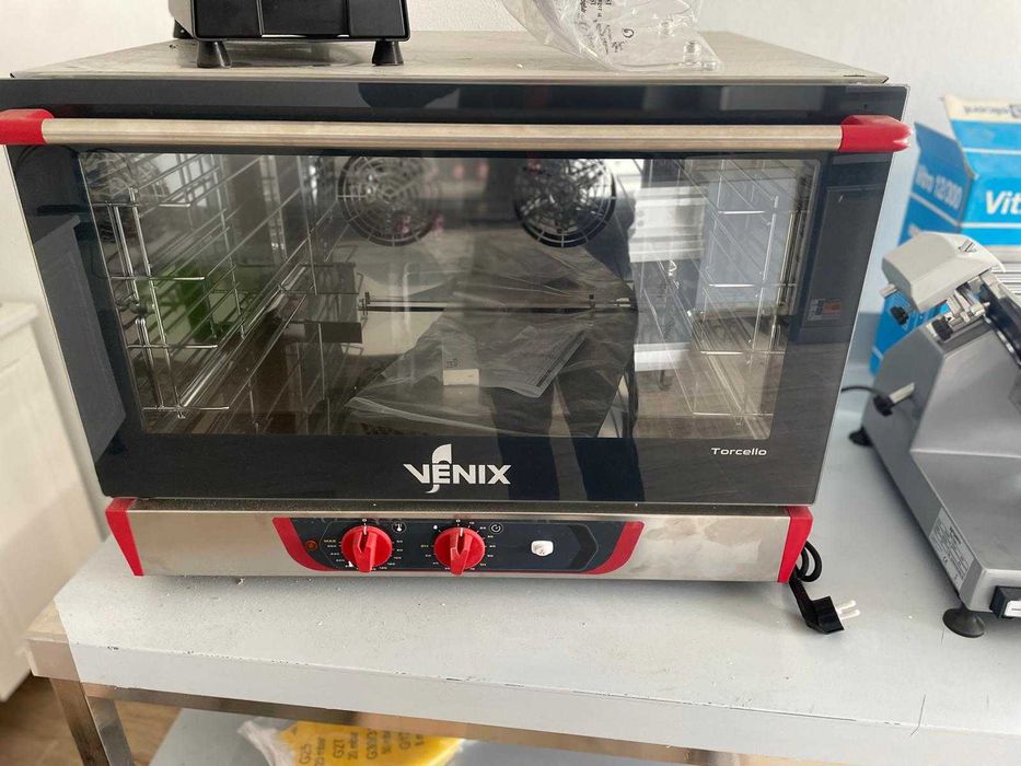 Cuptor venix nou 13500 lei negociabil