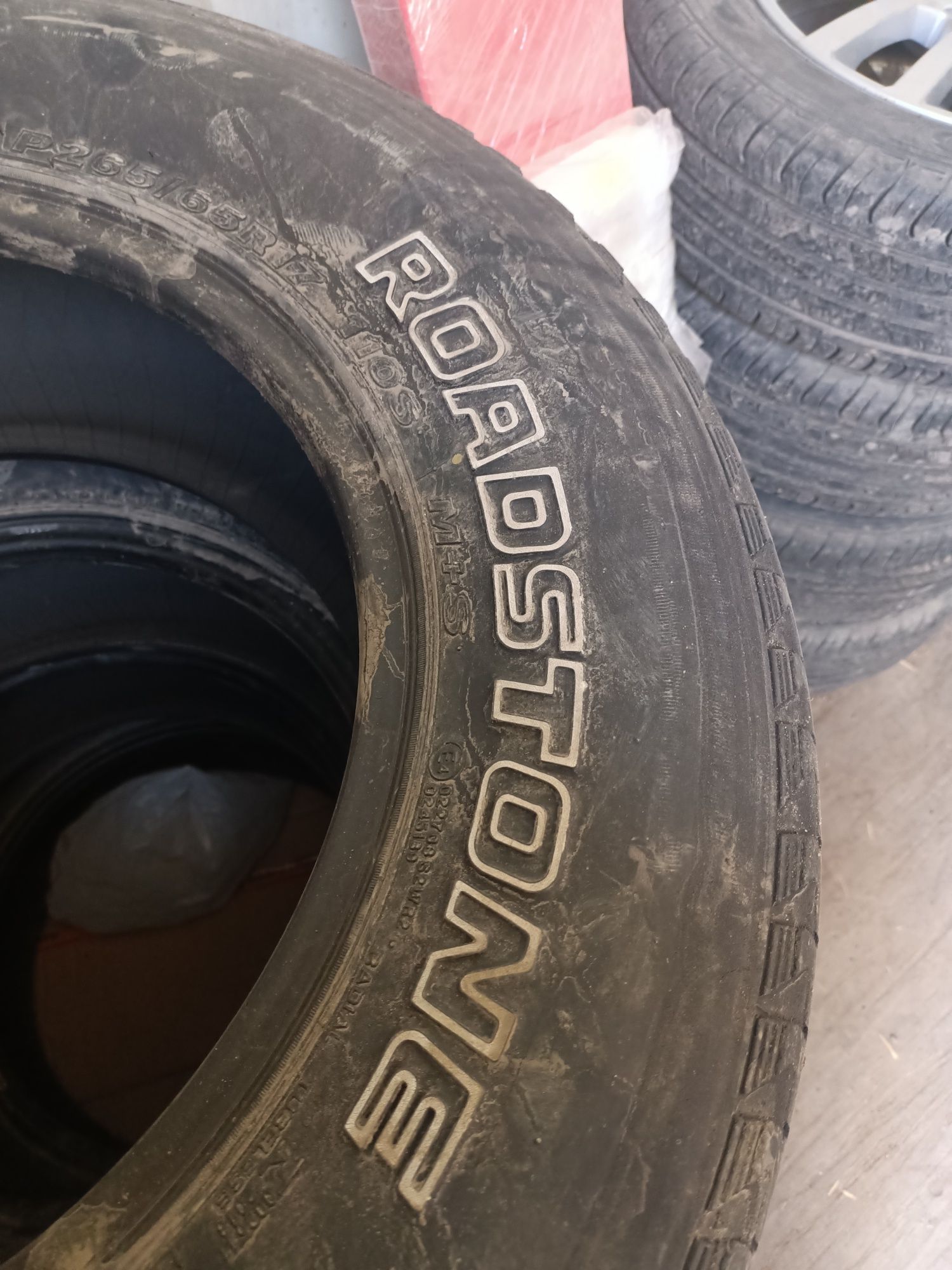 Продаються шины 265/65 R 17
