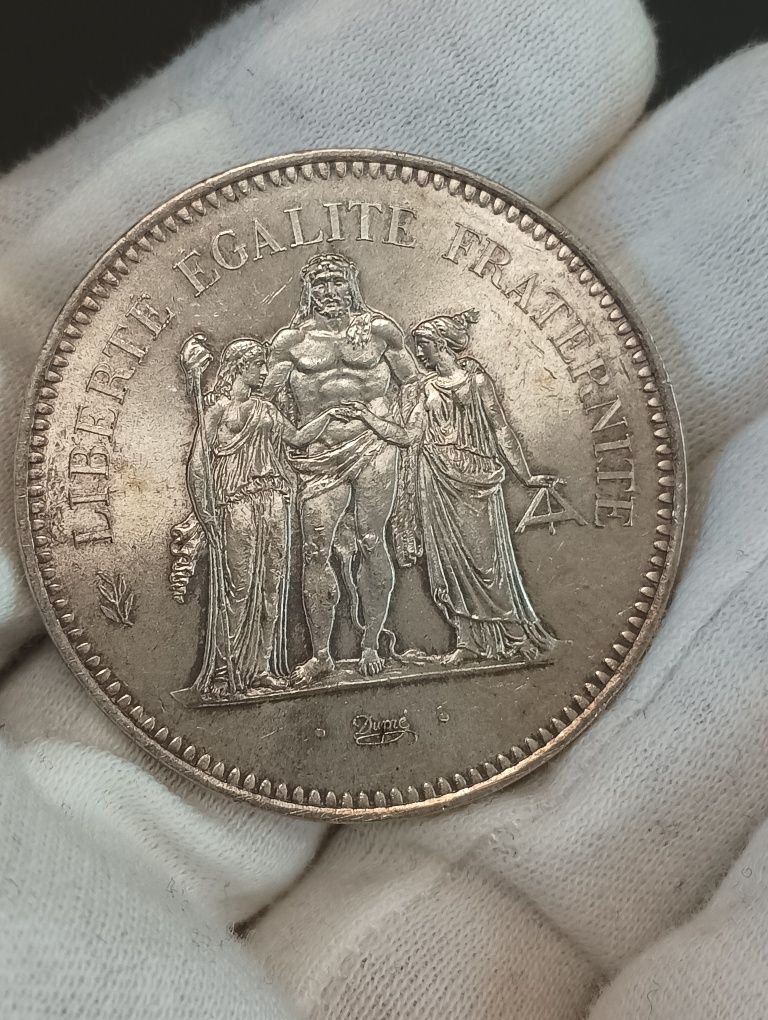 50 франка 1976 година .