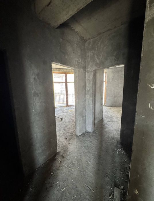 ЖК Solaris 3-х комнатная квартира , коробка, 78м2. Рядом с речкой.