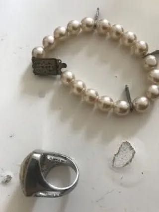 Нова играчка, става за подарък
