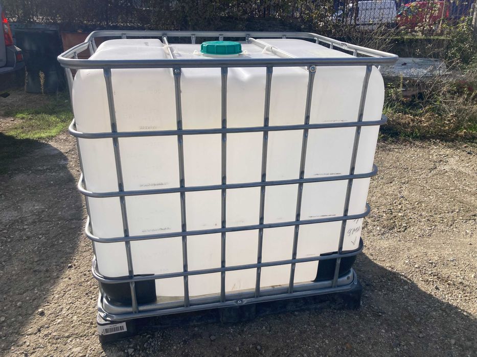 Пластмасов контейнер /цистерна