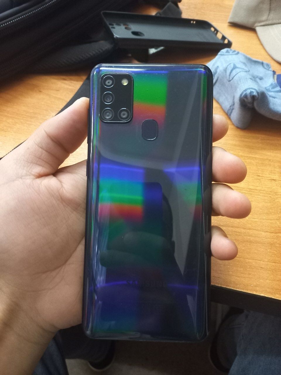 Samsung A21s telefoni sotiladi