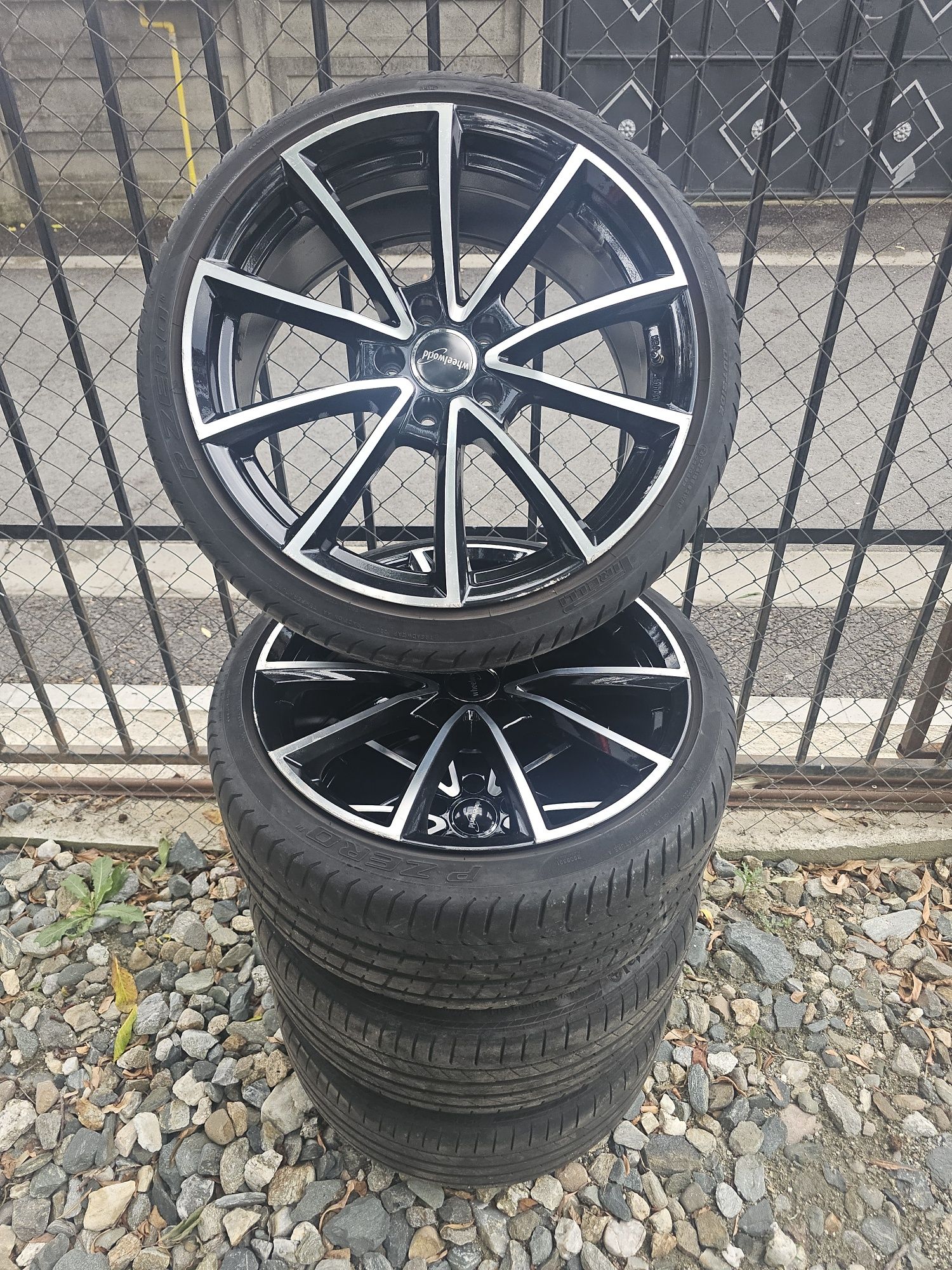Vand jante r19 5x112 cu tot cu cauciucuri 225 35 19 vara dot 16 si 17