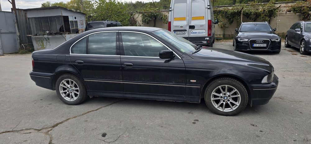 BMW E39 525D 163 на части!