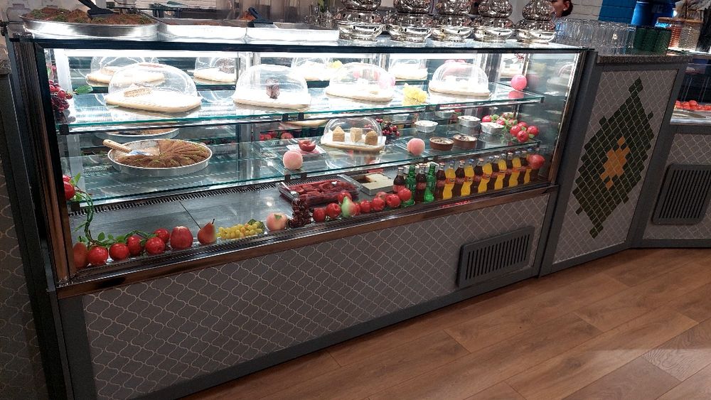 Витрина,Ветрина для десерта,холодильник