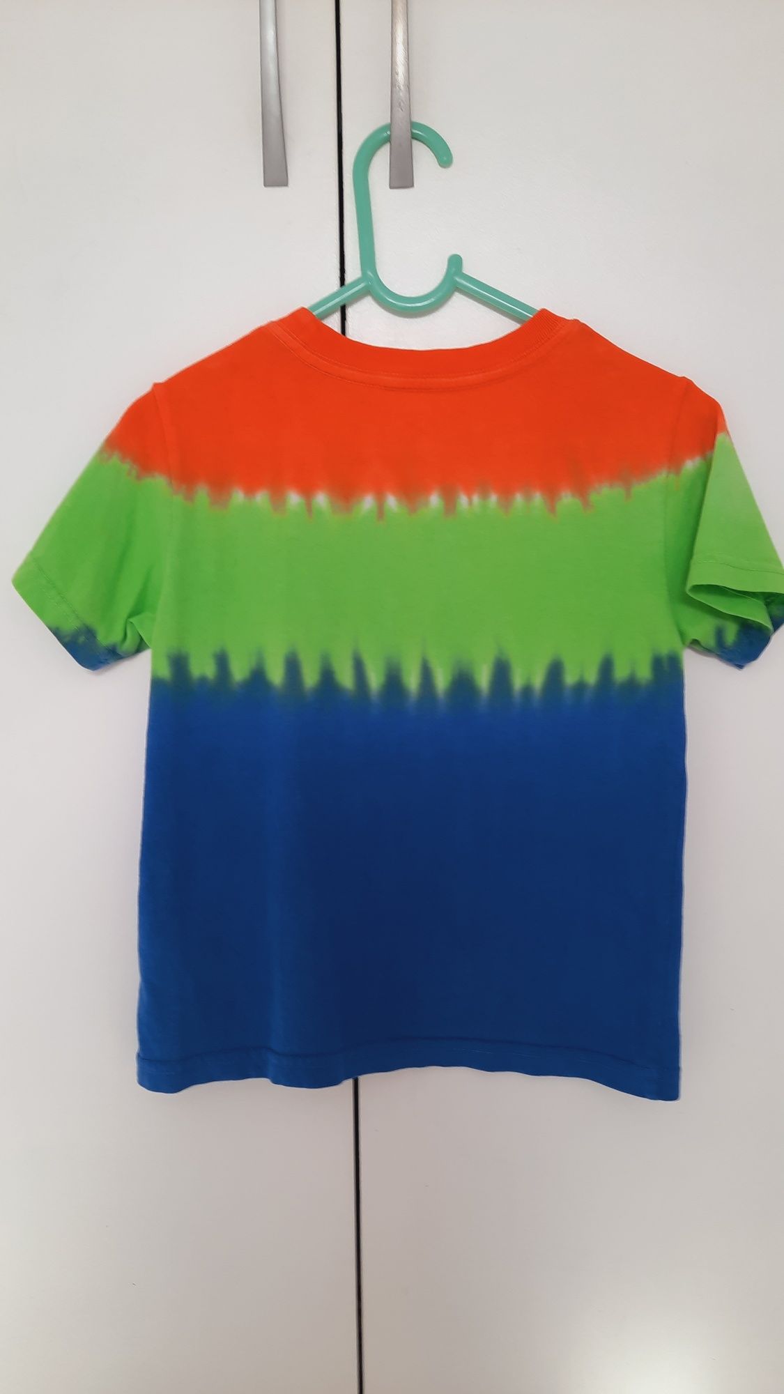 Set tricou și pantaloni scurti