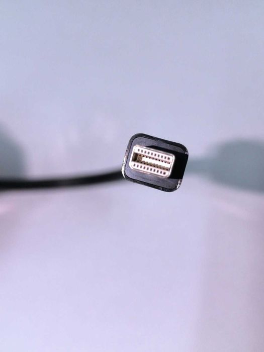 Преходник mini DP to VGA