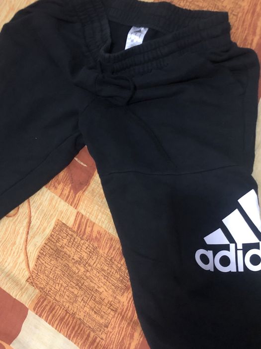Pantaloni trening Adidas