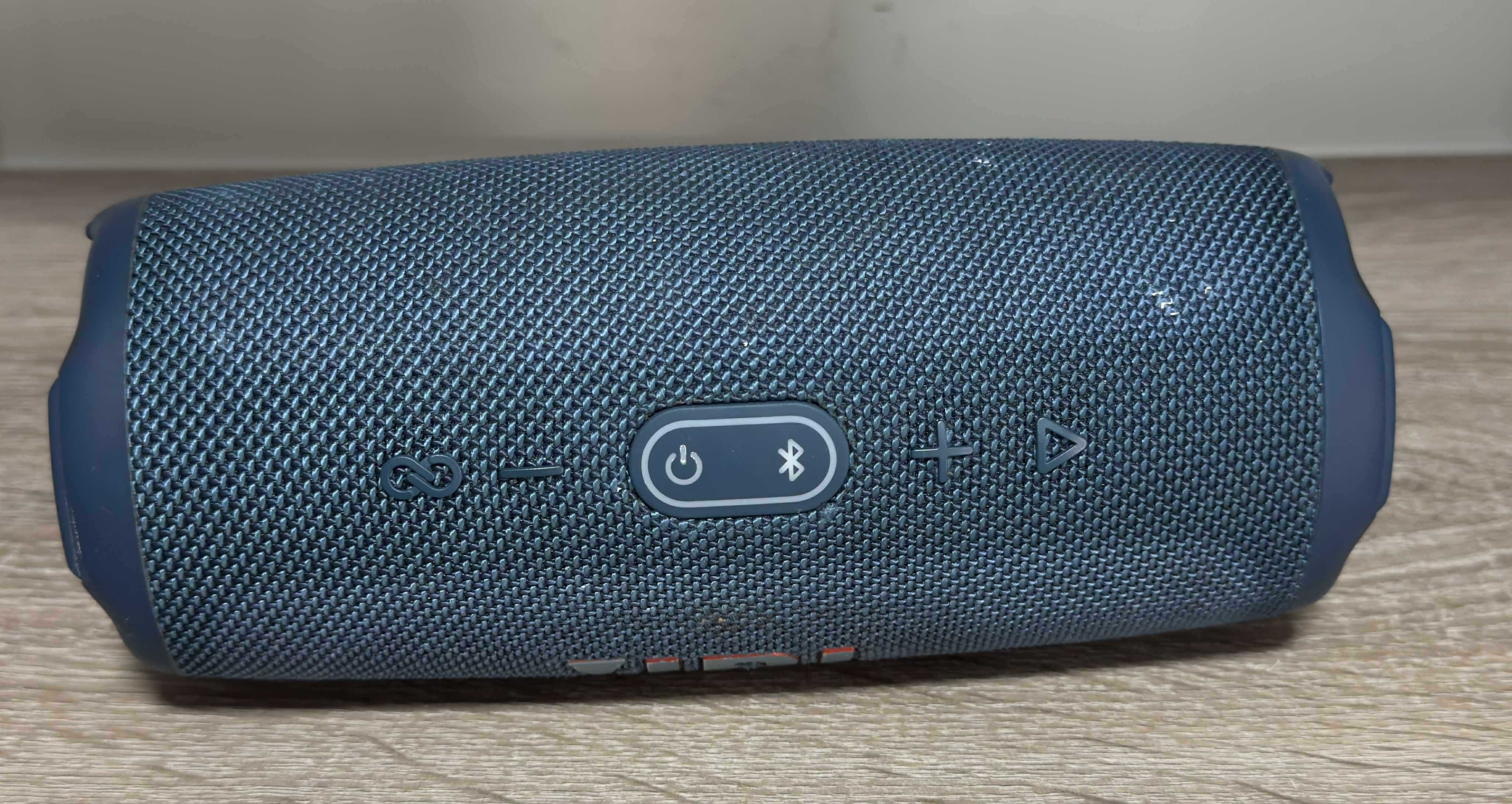 Колонка JBL Charge 5