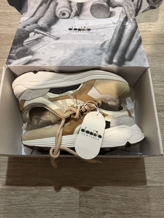 Чисто нови обувки diadora