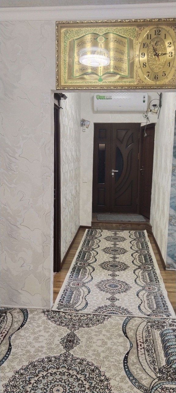 Продаётся 5 комнатную квартира или обмен на участок