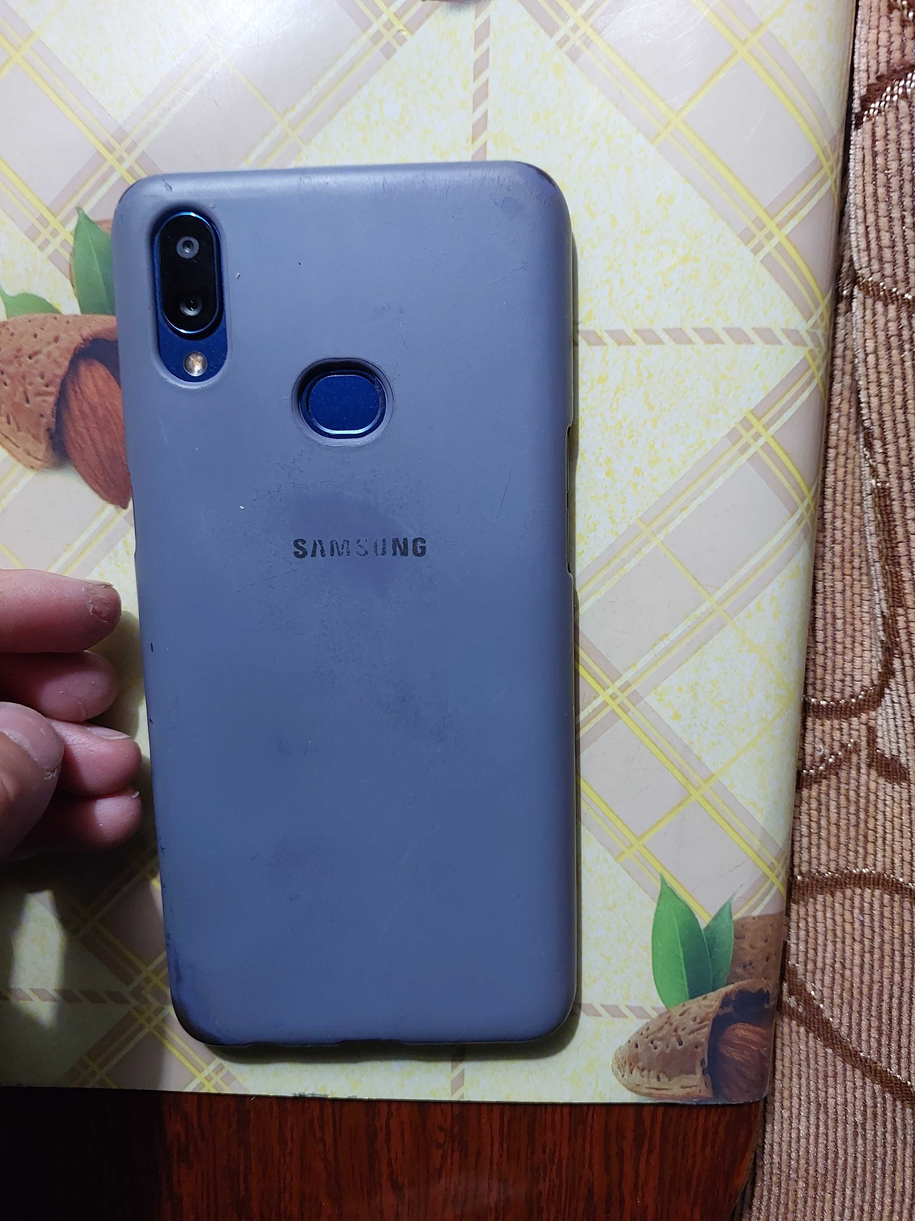 Телефон Samsung A10s