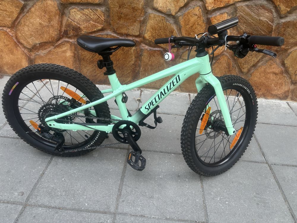 Детски велосипед 20” цола SPECIALIZED