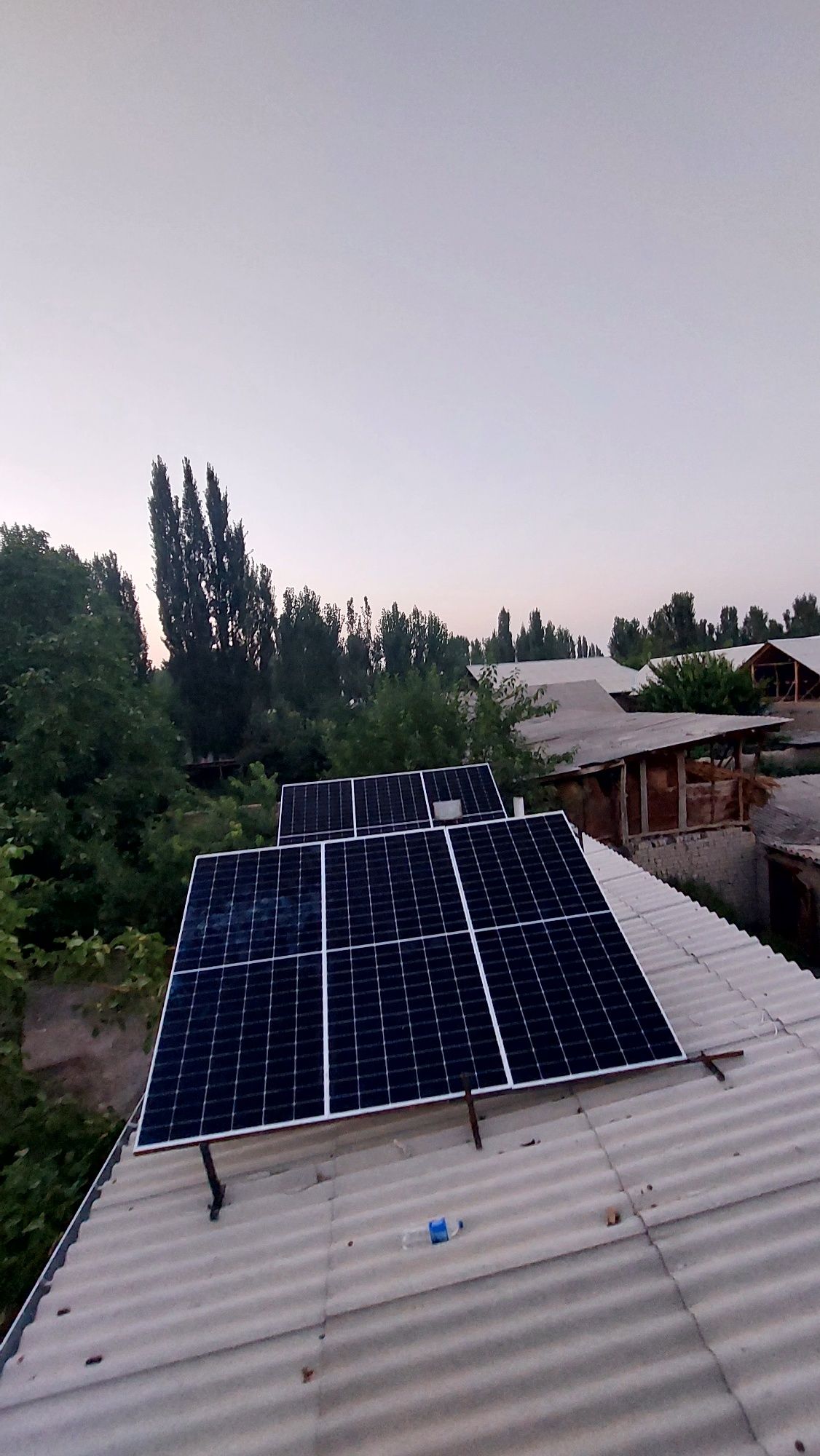 Quyosh batrya 1 kw 5 mln geliviy batarya bilan