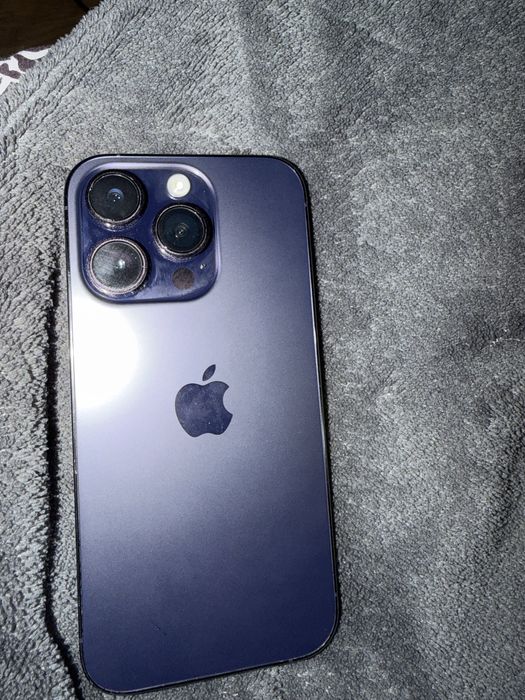 Iphone 14 pro purple