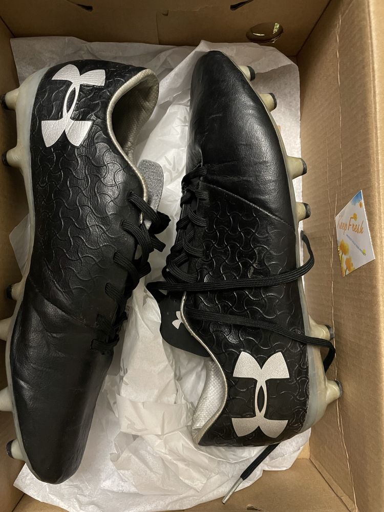 Бутонки на марка Under Armour