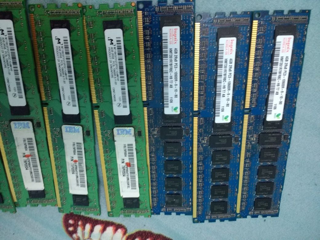 Vind rami 4gb 2R×8 PC3-10600R Server.