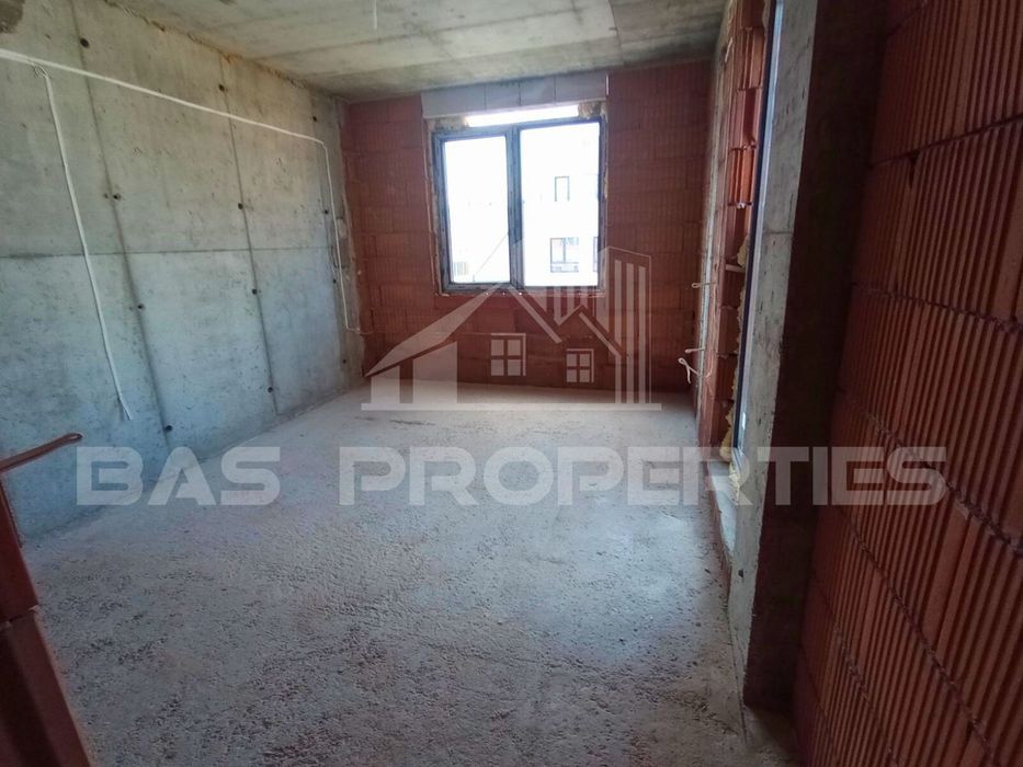 Продава се Двустаен апартамент в София, Овча купел - 85 кв.м за 1582 €/кв.м - Снимка #2