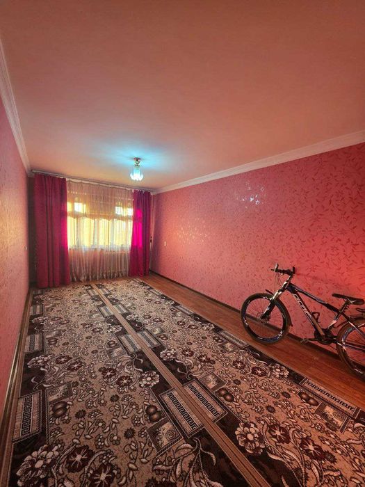 Продаётся 3х комн квартира на 2 этаже Ор-р Мафтуна бар