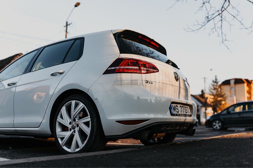 Volkswagen vw golf 7 GTI